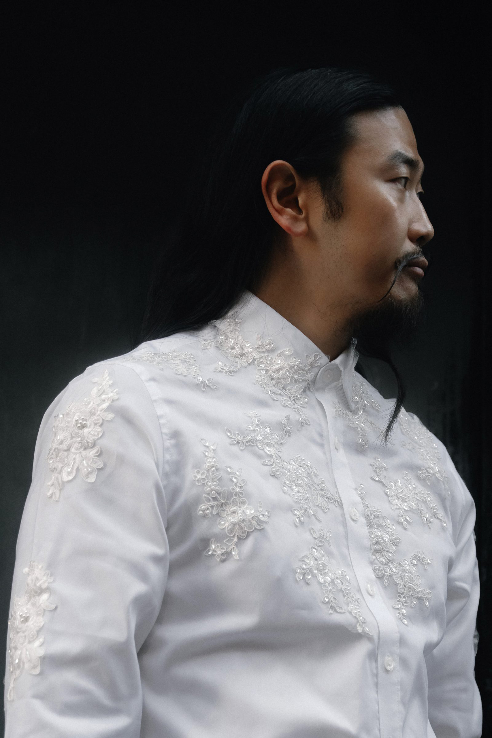 EMBROIDERED COTTON WHITE SHIRT
